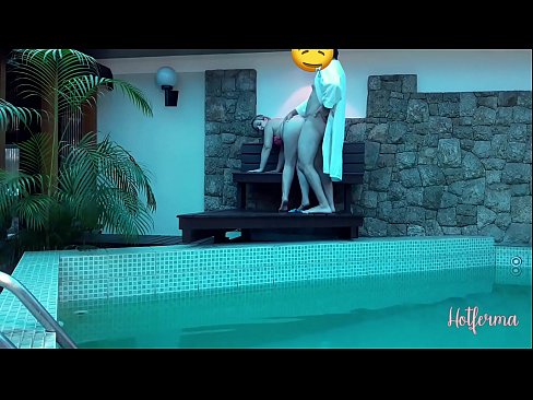 ❤️ Kāhea ʻo Boss i ke kaikamahine i ka loko wai, akā ʻaʻole hiki iā ia ke pale i ka wela ️ Homemade porn ma haw.tube-sexer.ru